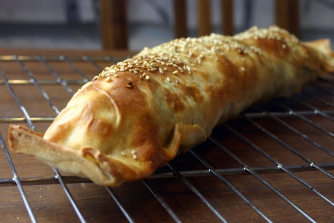 Orientalischer Spinatstrudel mit Kichererbsen