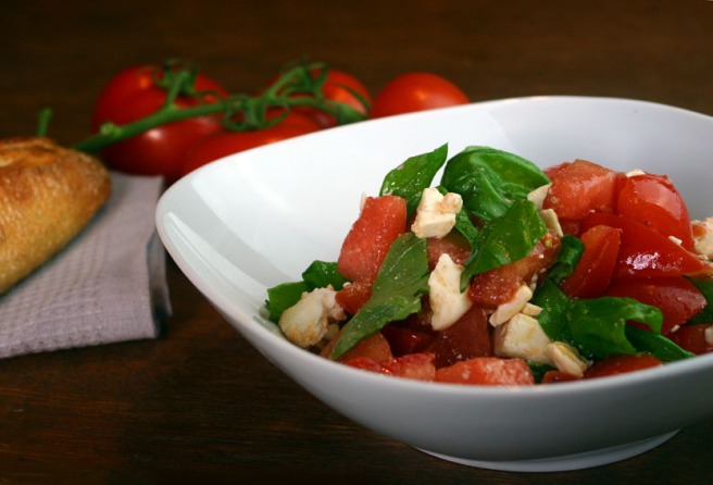 wassermelone-tomaten-salat