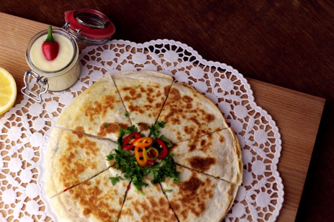 Quesadilla mit Ananasdip 