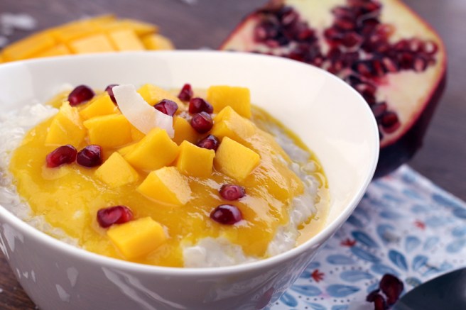 Veganer Kokos-Milchreis mit Mango