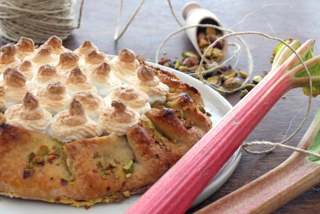 Rhabarber-Baiser-Galette